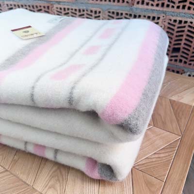 Manta Maragata de lana virgen para cama individual, ROSA