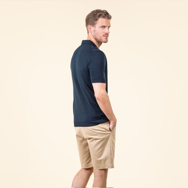 camiseta tipo polo de algodón orgánico