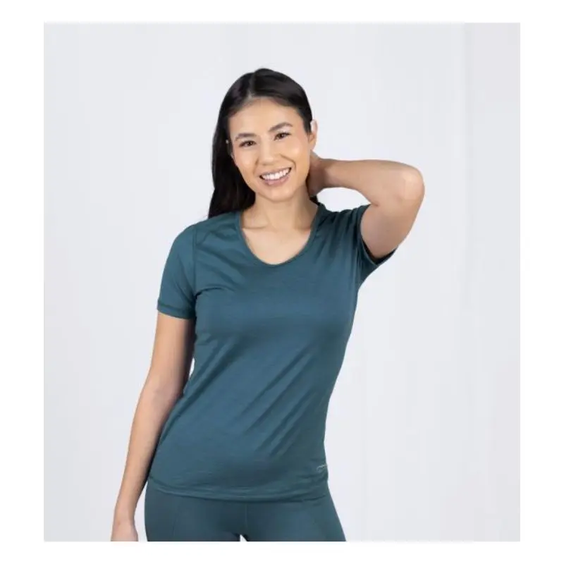 camiseta-tecnica-lana-merino-blaugab (1).webp