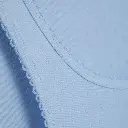 camiseta-algodon-organico-suave-blaugab-azul-detalle.webp