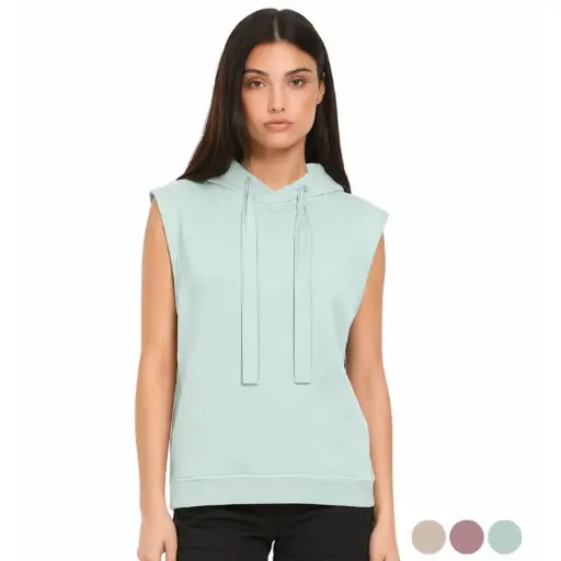 Sleeveless hoodie made from 100% organic cotton 